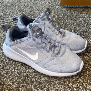 Grey Nike women’s size 8